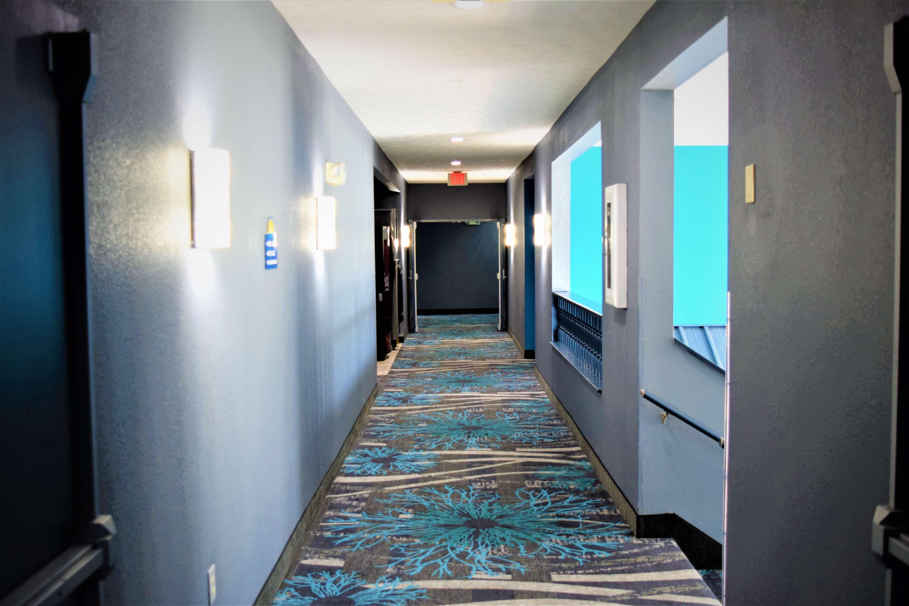 Days Inn By Wyndham מונטגומרי מראה חיצוני תמונה
